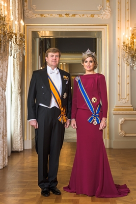 Zijne Majesteit Koning Willem-Alexander en Hare Majesteit Koningin Máxima